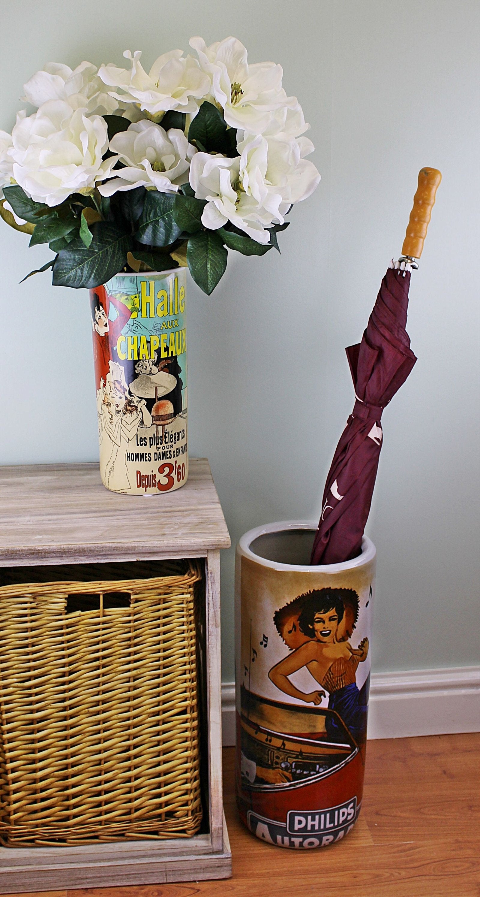 Umbrella Stand, Autoradio Design With Free Vase